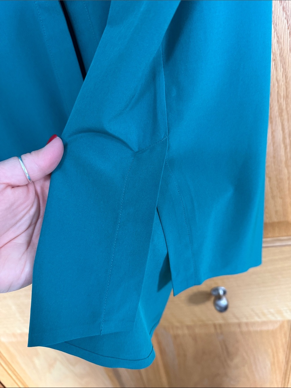 Athleta Emerald Green Sleeveless Button-Down Collared Shell - Picture 5 of 5